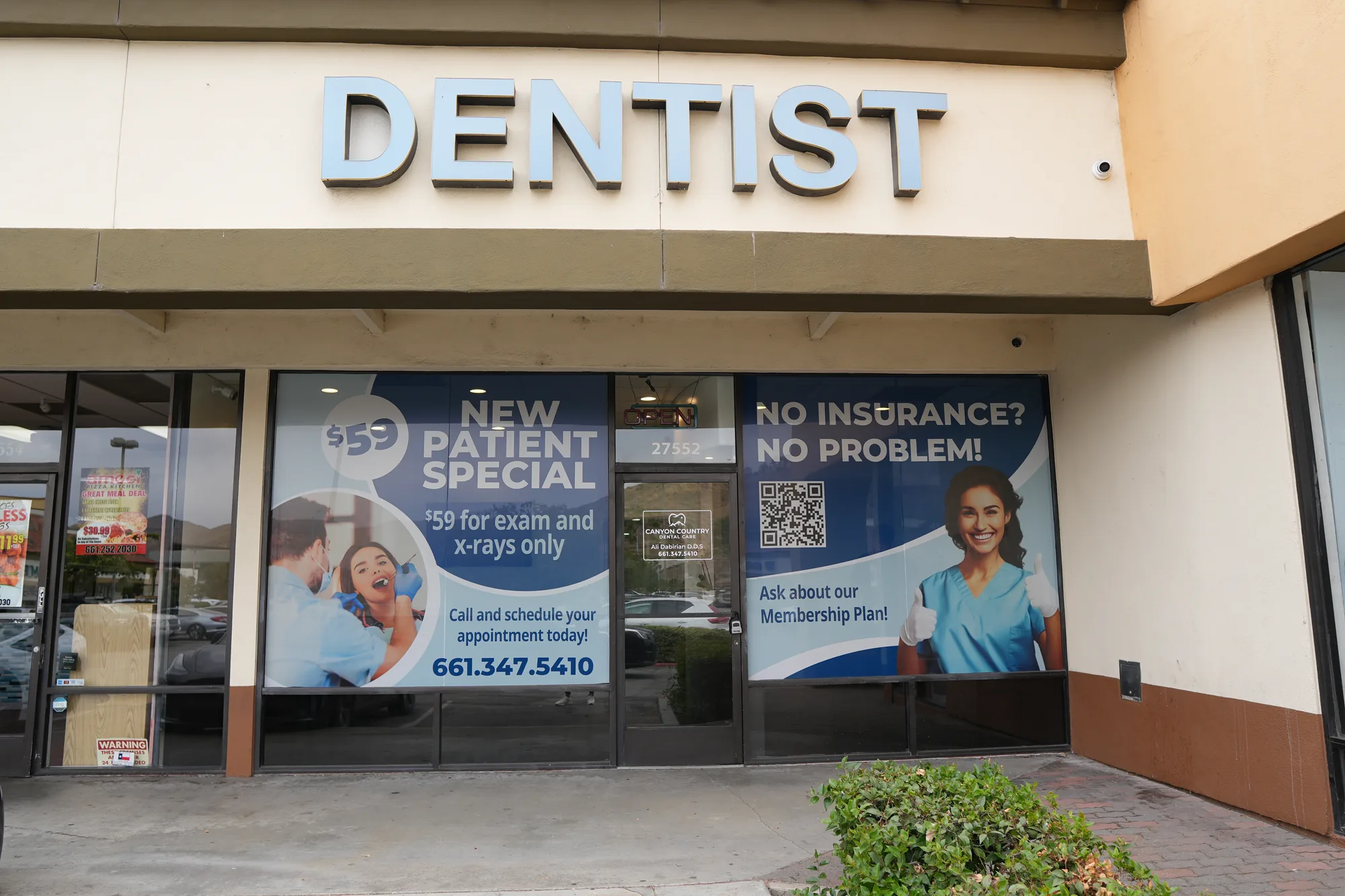 Canyon Country Dental Care office entrance on Sierra Hwy