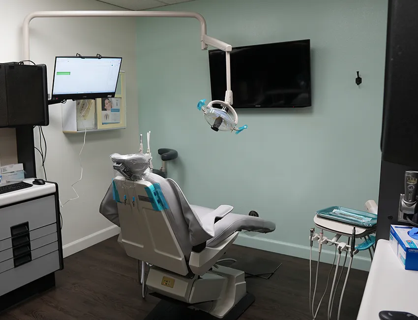 Teeth Whitening in Canyon Country, CA